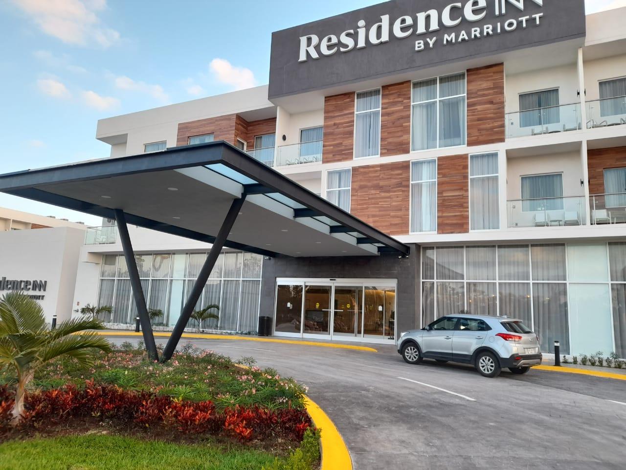 Residence Inn By Marriott Cancun Hotel Zone Eksteriør billede