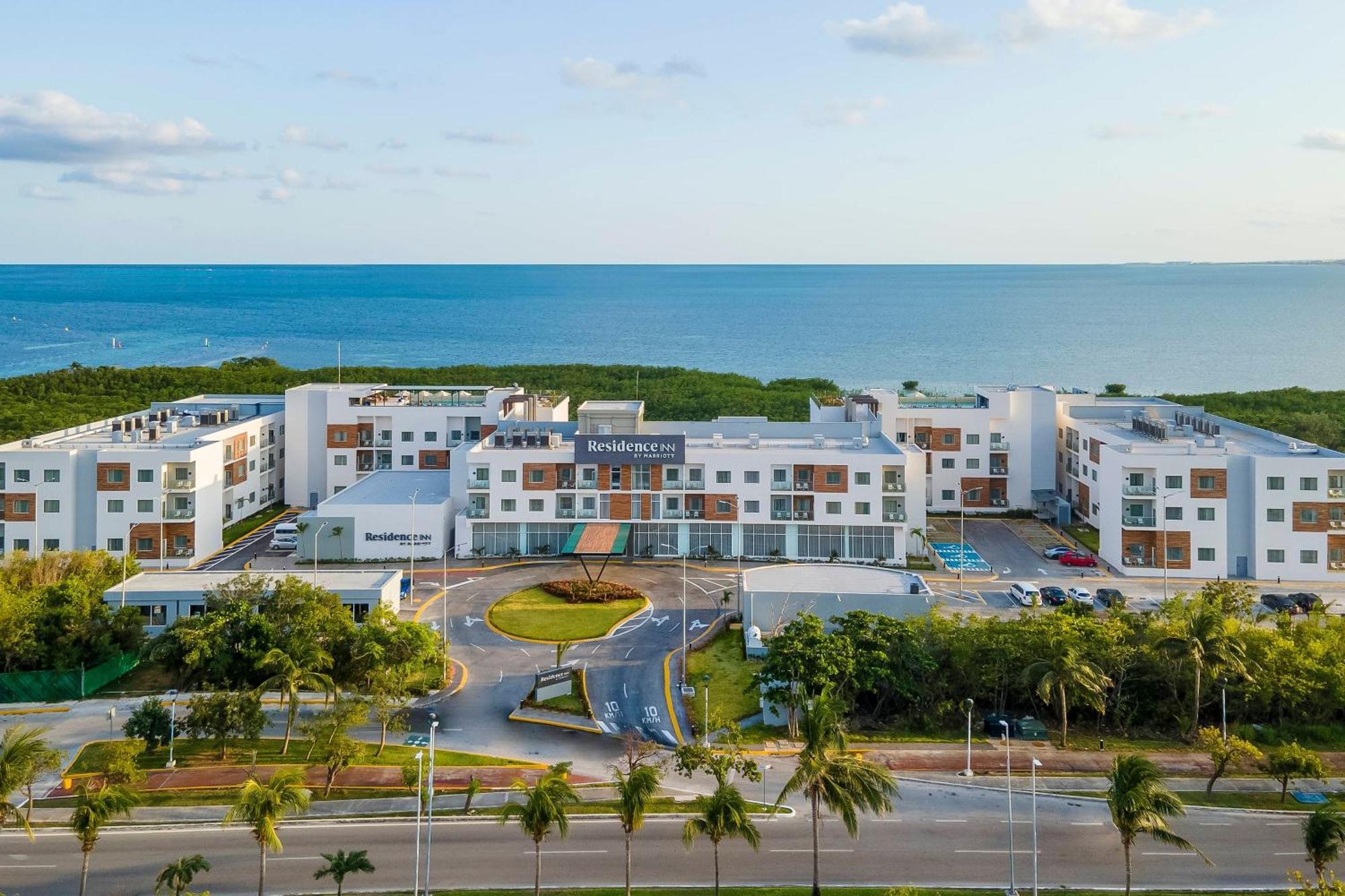 Residence Inn By Marriott Cancun Hotel Zone Eksteriør billede